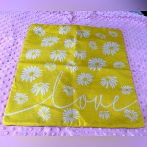 🔆Love Yellow Daisy Accent Pillow Cover